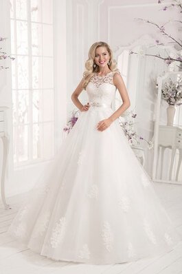 Abito da Sposa in pizzo Coda A Strascico Corto A Terra con Applique in Organza con Cristino