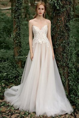 Robe de mariée magnifique en satin bucolique modeste attirent