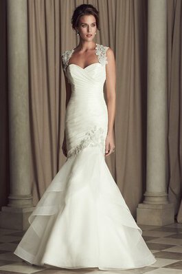 Robe de mariée spécial luxueux col élisabéthain ligne a en organza