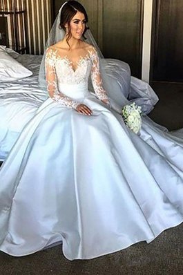 Elegante Vestido de Novia en Satén de Natural de Escote con Hombros caídos