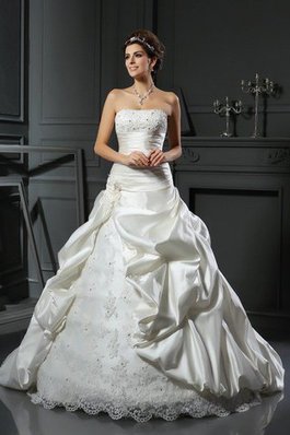 Abito da Sposa in Raso Allacciato Alta Vita con Applique Coda A Strascico Corto