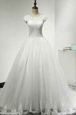 Robe de mariée modeste avec manche courte appliques en plage en tulle