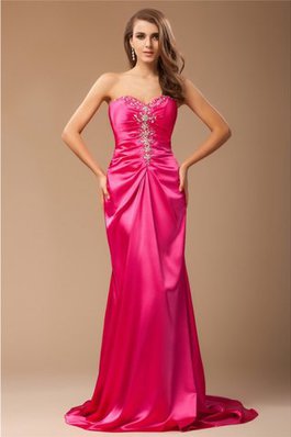 Robe de bal longue de sirène en satin tissé élastique de col en cœur avec perle