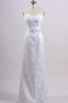 Robe de mariée plissé avec sans manches ceinture avec fleurs avec ruban