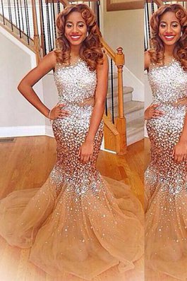 Normale Taille Ärmelloses Meerjungfrau Sweep Train Abendkleid aus Tüll