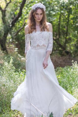 Robe de mariée facile d'epaule ecrite en chiffon longueur au ras du sol cordon