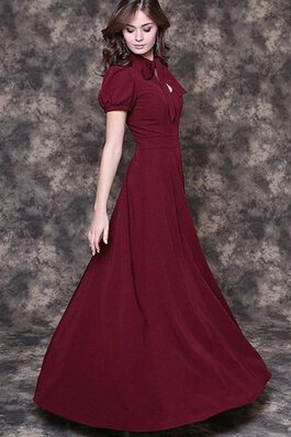 Chiffon kurze Ärmeln Hoher Kragen Vintage prächtiges schlichtes Brautjungfernkleid