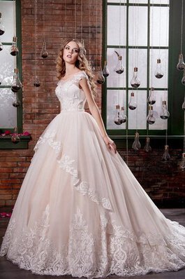 Robe de mariée modeste romantique avec gradins de traîne mi-longue de mode de bal