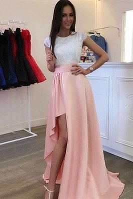 Robe de bal de princesse col u profond en satin coupé naturel