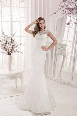 Robe de mariée festonné naturel ligne a en tulle avec décoration dentelle