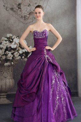 Gesticktes Herz-Ausschnitt pick up Quinceanera Kleid mit Applikation