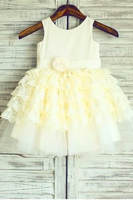 Robe de cortège enfant naturel avec gradins avec fleurs de mode de bal manche nulle