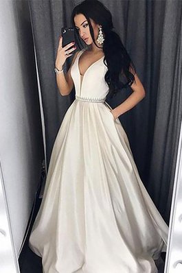 Robe de soirée avec perle en satin adorable v encolure a-ligne