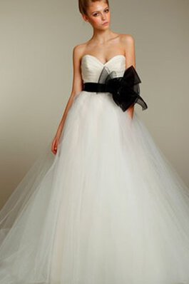 Robe de mariée ruché avec ruban ceinture fourreaux plissés de traîne courte