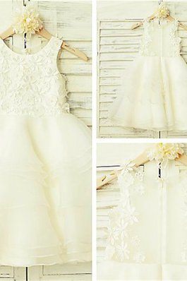 Robe de cortège enfant naturel en tulle fermeutre eclair col u profond a-ligne