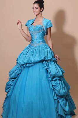 Robe de quinceanera de lotus de col en cœur ample