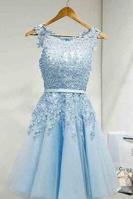 Robe fête de la rentrée facile fermeutre eclair appliques avec sans manches ceinture