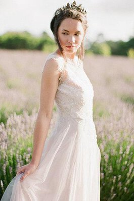 Robe de mariée vintage décontracté avec perle col ras du cou v encolure