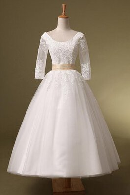 Robe de mariée naturel en tulle a-ligne decoration en fleur v encolure