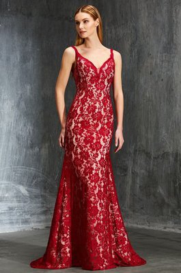 Robe de bal longue naturel décolleté dans le dos appliques de traîne courte