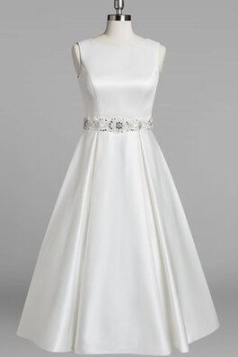 Robe de mariée facile nature en satin avec perle avec décoration dentelle