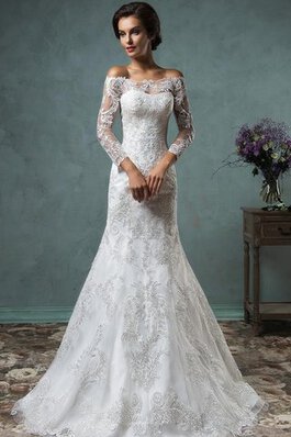 Robe de mariée spécial longue avec bouton avec gaze de traîne courte