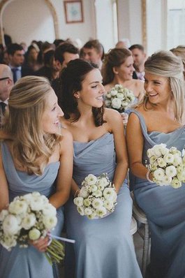 Chiffon Ärmelloses Natürliche Taile Herz-Ausschnitt Prinzessin Brautjungfernkleid