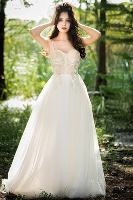 Normale Taille Besondere Glamouröses Stilvolles Brautkleid mit Stickerei