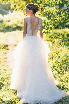Robe de mariée romantique col en v foncé avec décoration dentelle a-ligne encolure ronde