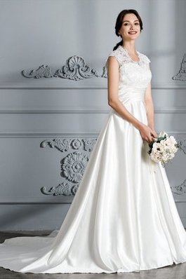 Robe de mariée luxueux en satin de traîne moyenne de mode de bal avec sans manches