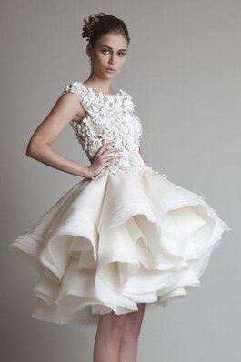 Robe de mariée courte de lotus en organza appliques boutonné