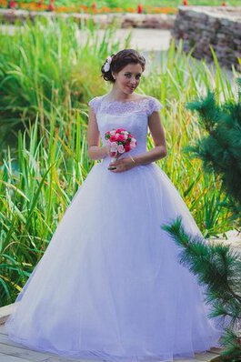 Robe de mariée modeste naturel avec manche courte cordon avec décoration dentelle