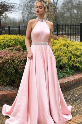 Robe de soirée de princesse en satin a-ligne accrocheur naturel