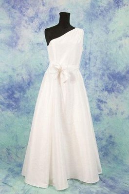 Robe de mariée avec zip ruché avec sans manches longueru au niveau de sol en taffetas