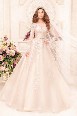 Robe de mariée elégant romantique decoration en fleur longueru au niveau de sol avec perle