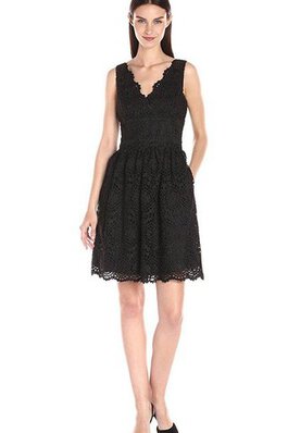 A-Linie gerüschtes natürliche Taile mini Brautjungfernkleid mit Bordüre