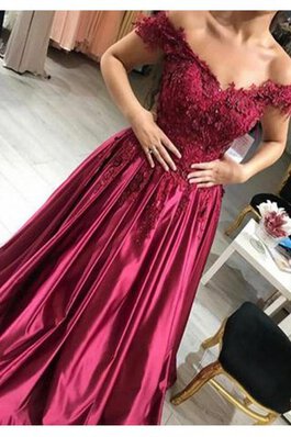 Kurze Ärmeln Spitze extravagantes schickes Ballkleid mit Applikation mit gekappten Ärmeln