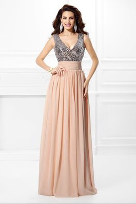 Robe de bal avec chiffon ligne a de princesse longueru au niveau de sol v encolure