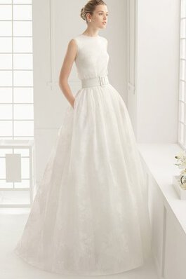 Robe de mariée formelle delicat manche nulle au niveau de cou avec mousseline