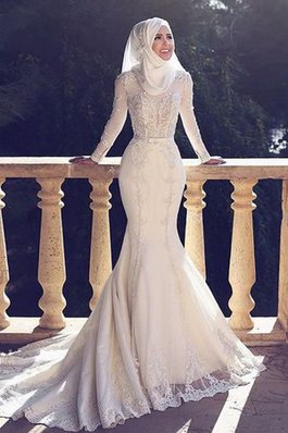 Robe de mariée mignonne avec manche longue longueur au ras du sol intemporel plissé