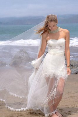 Robe de mariée transparent ruché longueru au niveau de sol avec zip manche nulle