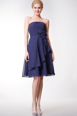 Elegante Vestido de Dama de Honor de Corte-A de Escalonado de Flores