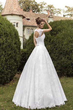 Spitze bodenlanges Brautkleid mit Bordüre mit Applike - Bild 3