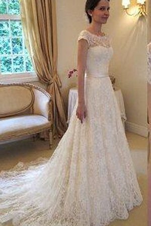 Robe de mariée vintage romantique encolure ronde avec manche épeules enveloppants ceinture - Photo 2