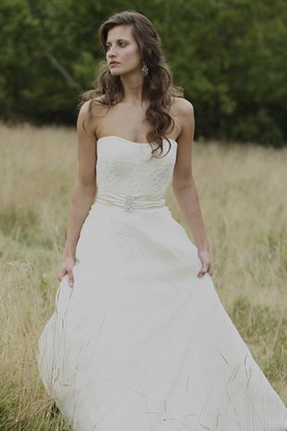 Sweep train Ärmelloses Herz-Ausschnitt modisches bodenlanges bezauberndes Brautkleid - Bild 2