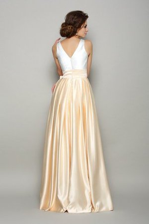 Robe mère de mariée longue en satin de col en v de princesse a-ligne - Photo 2