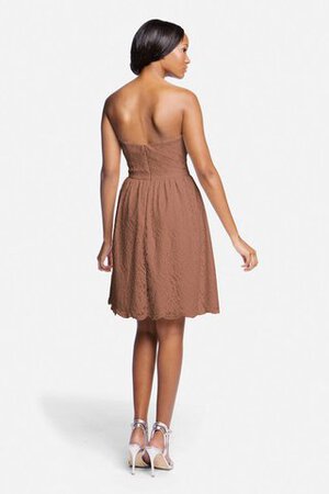 Moderno Vestido de Dama de Honor de Corte-A de Corto de Escote Corazón de Encaje Adorno - Foto 5
