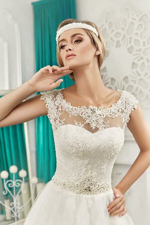 Abito da Sposa A Terra con Perline in Tulle Coda A Strascico Corto con Manica Corte Cappellino - Foto 2
