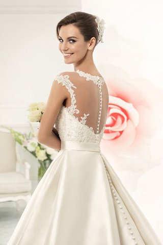 Robe de mariée naturel modeste decoration en fleur au niveau de cou de mode de bal - Photo 2