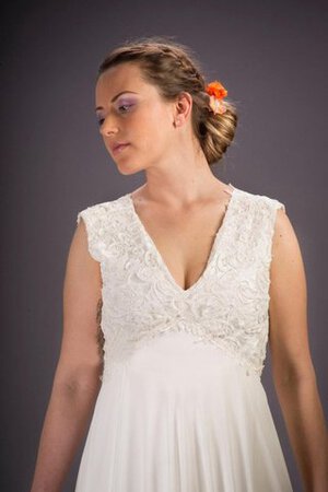 Abito da sposa a terra impero bello semplice all aperto in pizzo - Foto 3